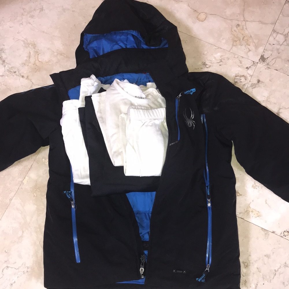 Beautiful EUC Spyder ski jacket.